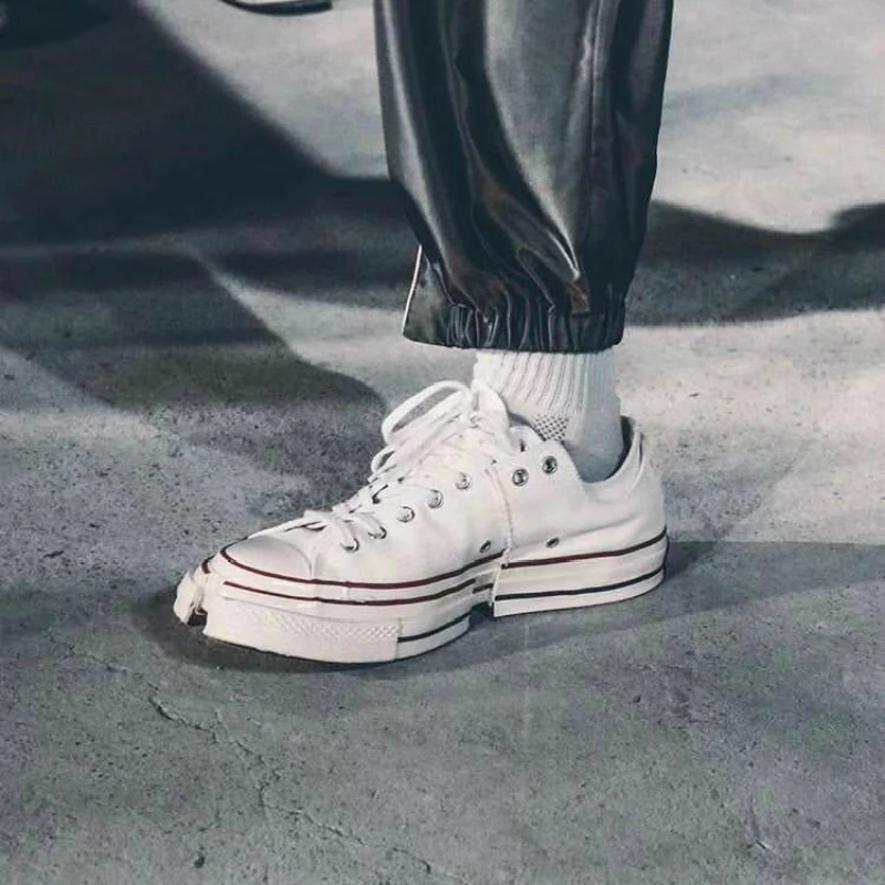 

1970s Decomposition and splicing of vulcanized canvas shoes for men and women casual shoes for men and skateboards for men