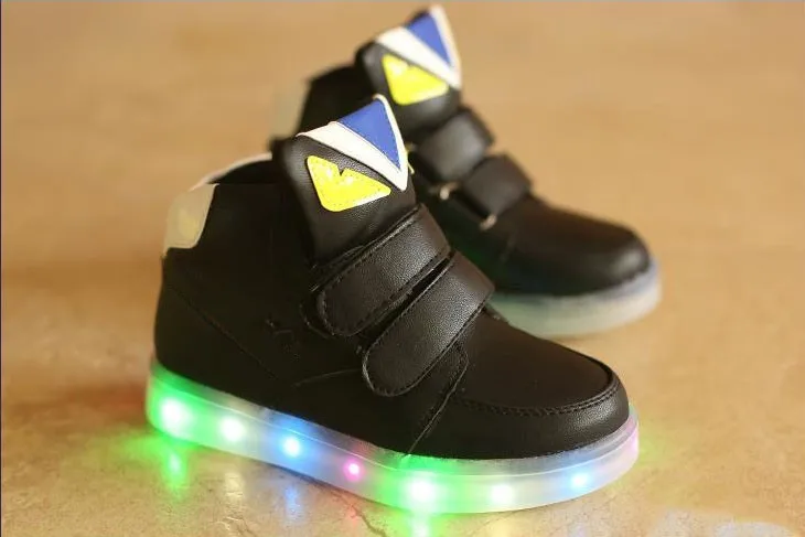 Модные детские кроссовки со светодиодной подсветкой; спортивные детские ботинки; светящаяся Высококачественная детская обувь для мальчиков и девочек; яркая светящаяся обувь
