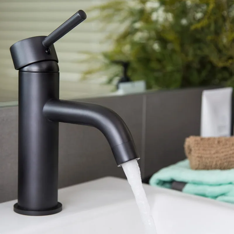 Baratos Nuevo Matt negro grifo rosa de estilo moderno lavabo dorado\tCuenca frío y caliente de moda redondo único agujero cocina del ducha pared vintage monomando grifo de la lavabo grifos baño alto griferia lavamanos rosca