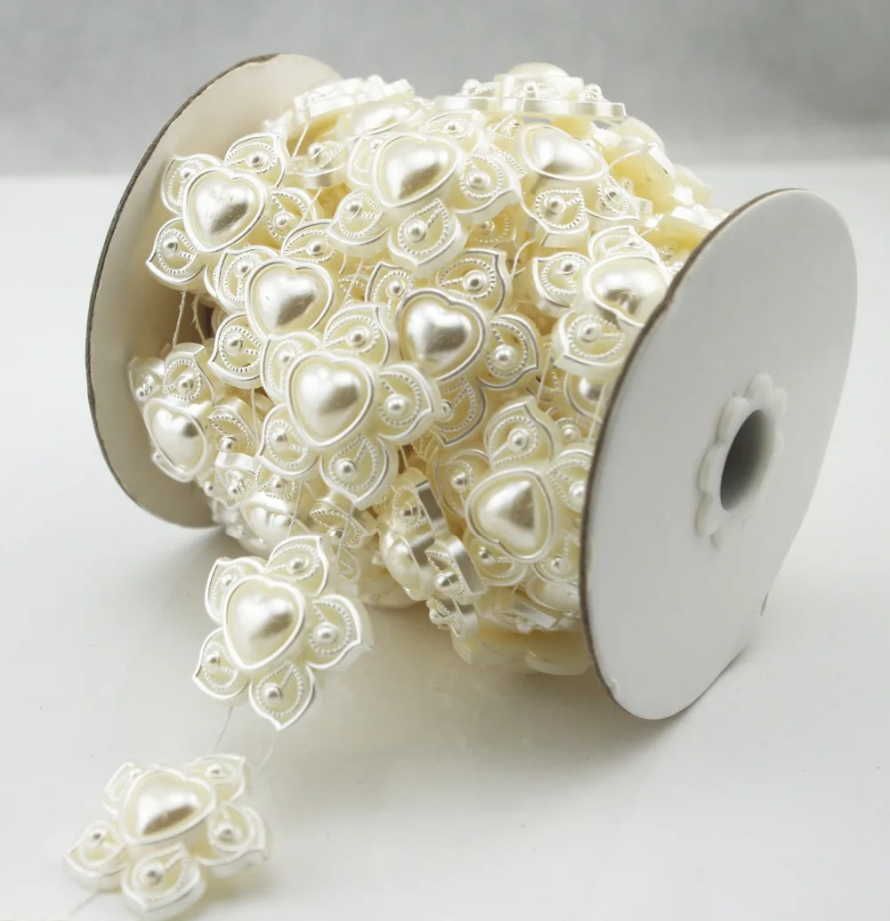 

Цепочка с жемчугом в виде звезды цвета слоновой кости, 34 мм