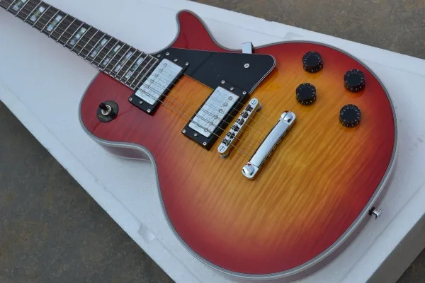 

Free shipping new arrival High Quality Custom Shop Tiger stripe Flame sunburst Electric Guitar hai3