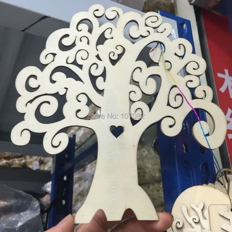 

20PCS Rustic Wooden Trees Slices Hole Love Heart for DIY MDF Family Tree Craft Ornament Decorations Embellishments Scrapbooking
