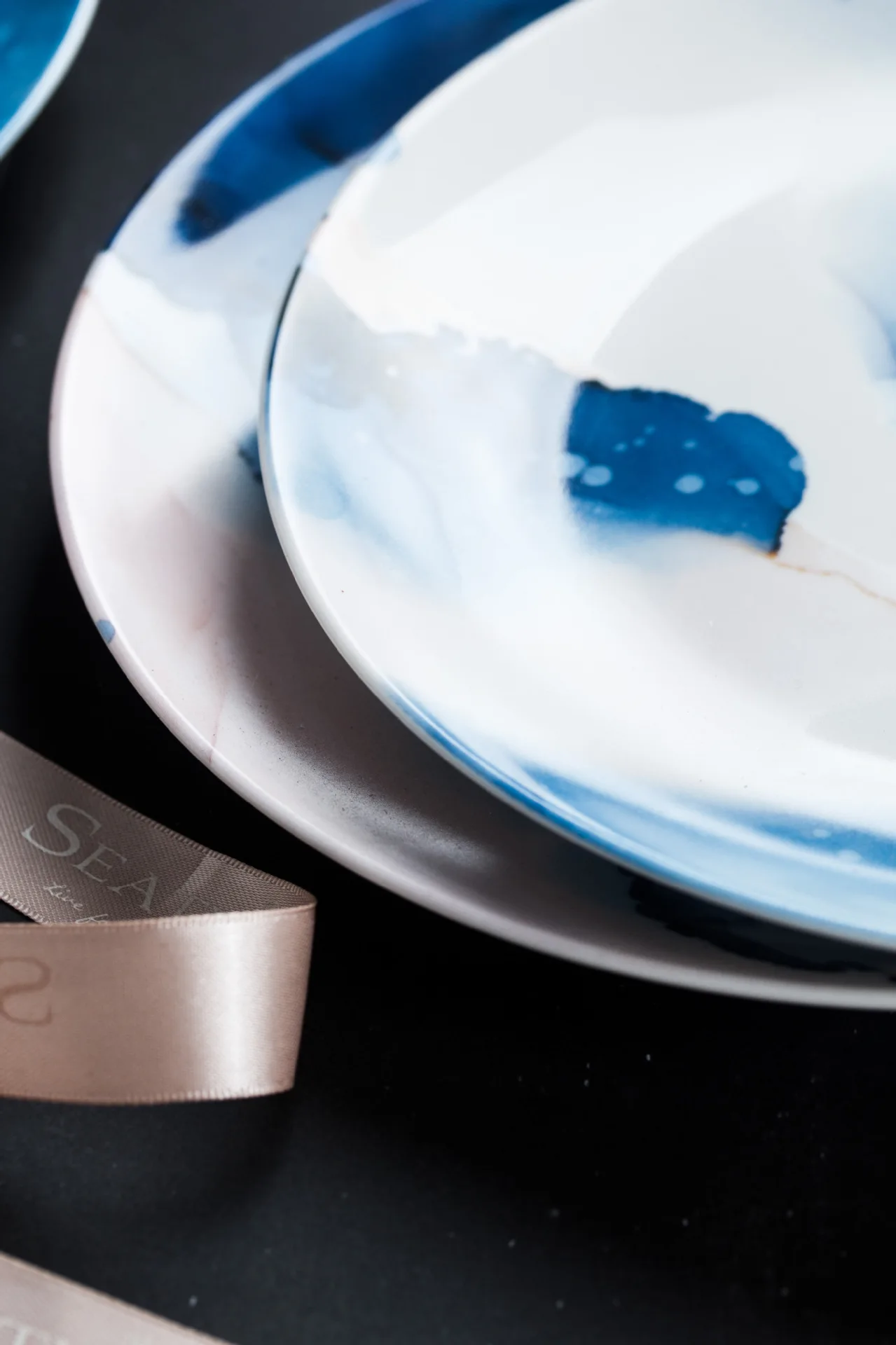 8 дюймов Nordic круглая керамическая тарелка Нерегулярные полосы фарфоровая обеденная тарелка десерт стейк поднос для посуды Houselhold вечерние столовые приборы