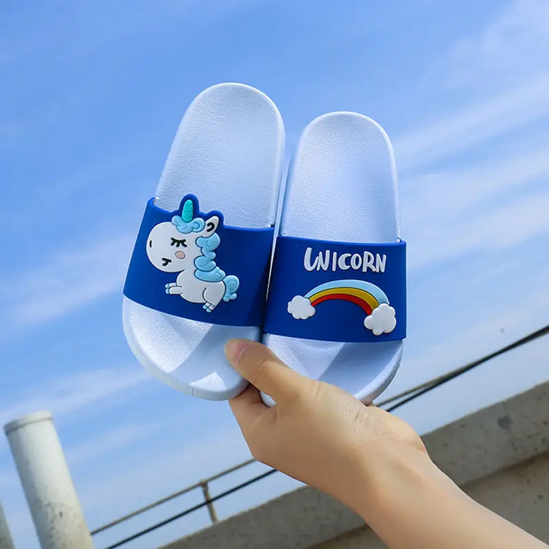 Shoes Woman Unicorn Slippers Summer Shoes Rainbow Woman Flip Flops Animal Indoor Slippers PVC Cartoon Slippers Women - Цвет: 2