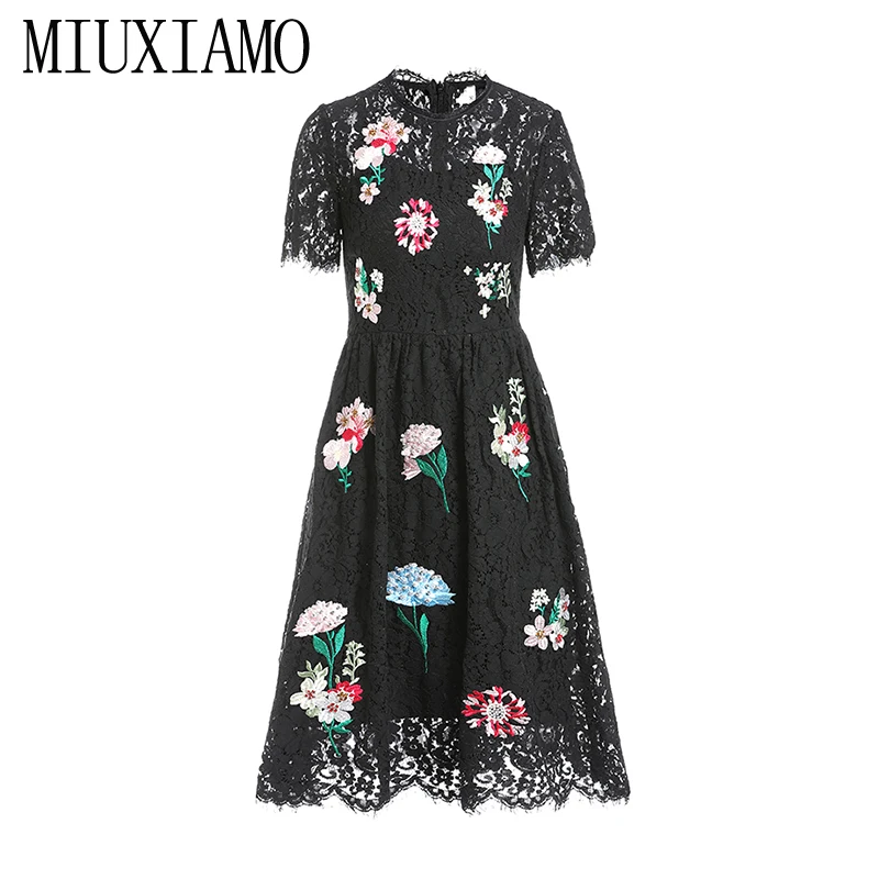 

MIUXIMAO 2019 New Fashion Runway Summer Dress Women's Retro Half Sleeve Flower Diamonds Embroidery Lace Vintage Dress vestidos