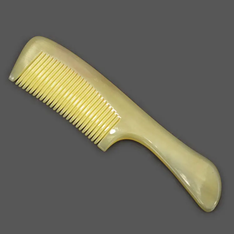 

1PC Fine Natural Horn Comb Feel Comfortable Color Transparent anti-static Hair Comb G0416