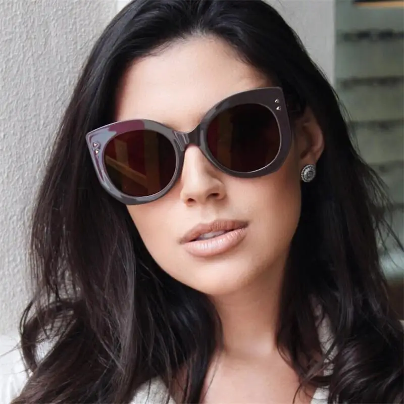 

2018 Fashion Round sunglasses Women cat eye brand designer rivet sun glasses vintage big frame white feminine glasses UV400