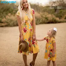 Mother Daughter Bohemian Maxi Dress Family Look Matching Outfits 2018 Short Sleeve Mommy and Me Floral Swimwear Dresses Clothes Mother Daughter Bohemian Maxi Dress Family Look Matching Outfits 2018 Short Sleeve Mommy and Me Floral Swimwear Dresses Clothes
