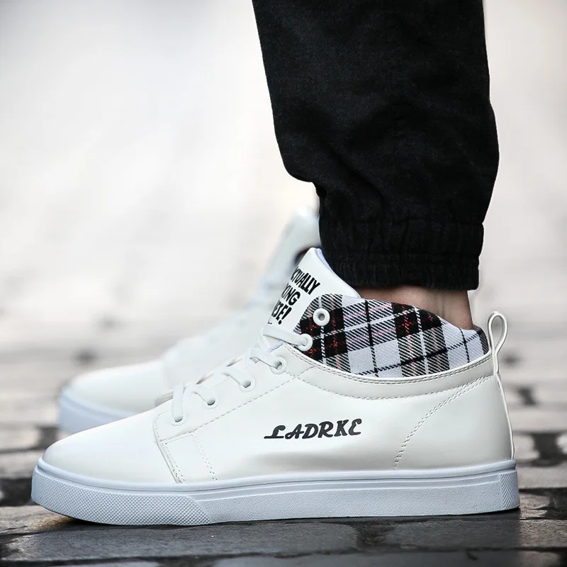 Frühling Herbst Schuhe männer Skateboard Schuhe High Top Männer Hohe Britischen Stil Komfortable männer Skateboard Turnschuhe Sport- in