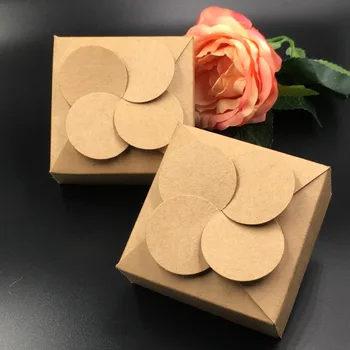 

12Pcs/Lot 8x8x3.5cm Windmill Box Flower Shaped Paper Box For Candy Apple Towel Food Pizza Decoration Gift Packing Box Container