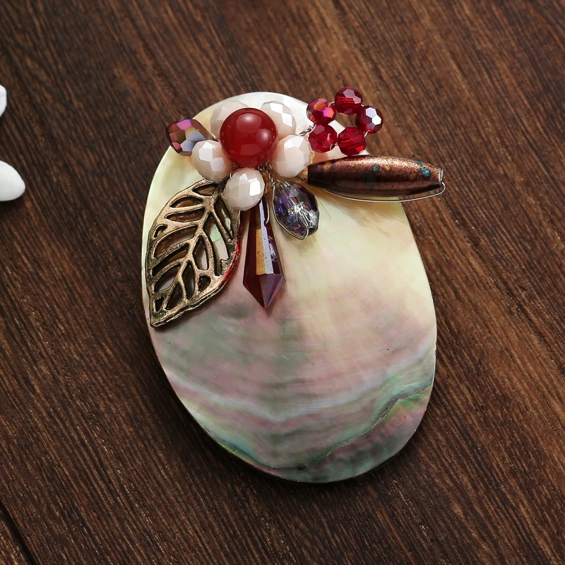 TDQUEEN Shell Brooch Pin Vintage Natural Stone Crystal Beads Big Shell Flower Broches Corsage Women Wedding Pins and Brooches 1