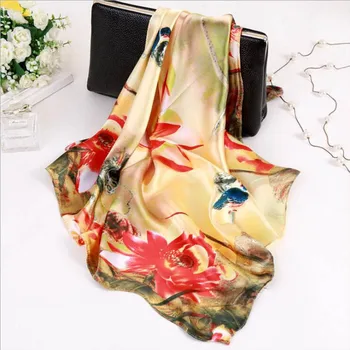 

Scarf for Women Fashion 2019 Spring & Autumn Feminine Scarf Small Squares Head Scarf High Quality Scarves for Ladies bandana