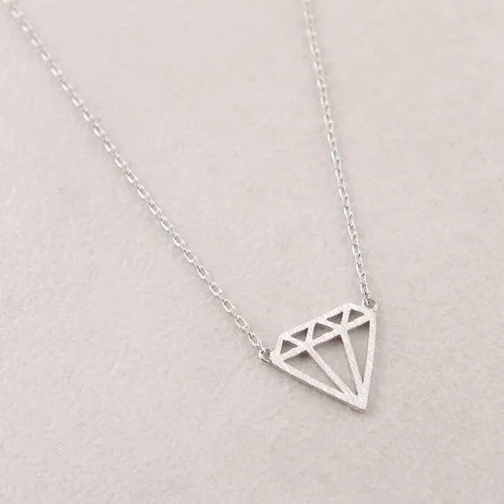 Flat Diamond shaped Necklace In Silver