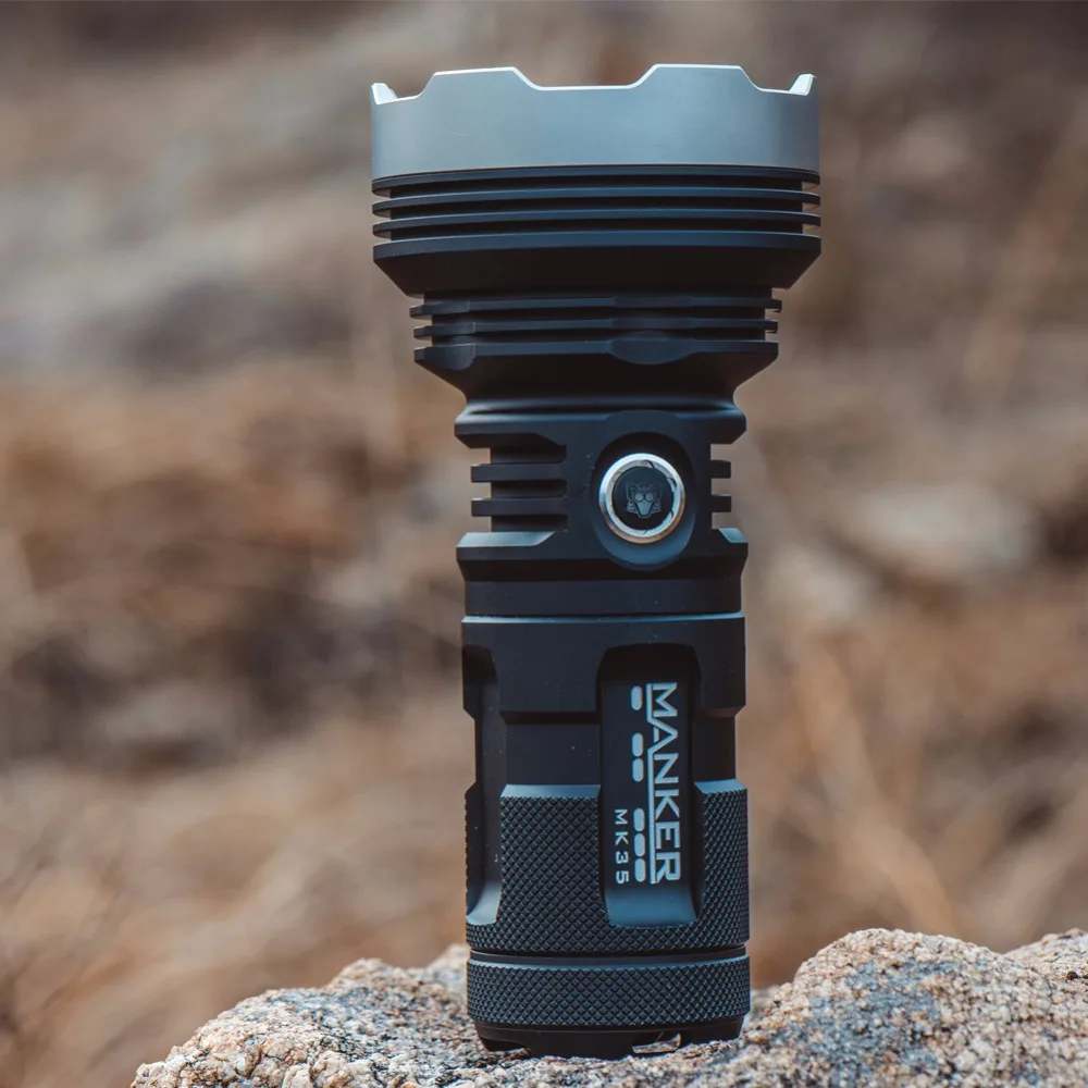 Мощный светодиодный фонарик Manker MK35 1420 м 2550 люмен Cree XHP35 HI прожектор с 4