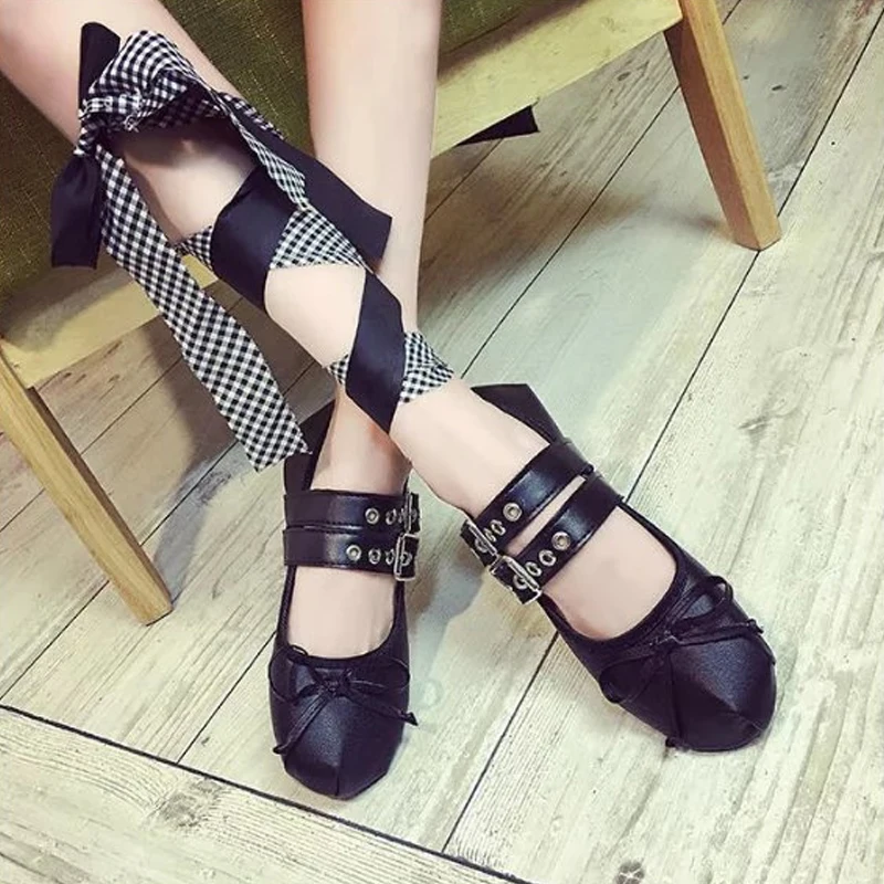 Et Plat Chaussures Sangles Sapato Feminino Boucle Métal En O1235 Punk Américain Ballet Européen Croisées Nouvelle Automne Belle Femmes Noir Appartements Mode 6qZEE4A