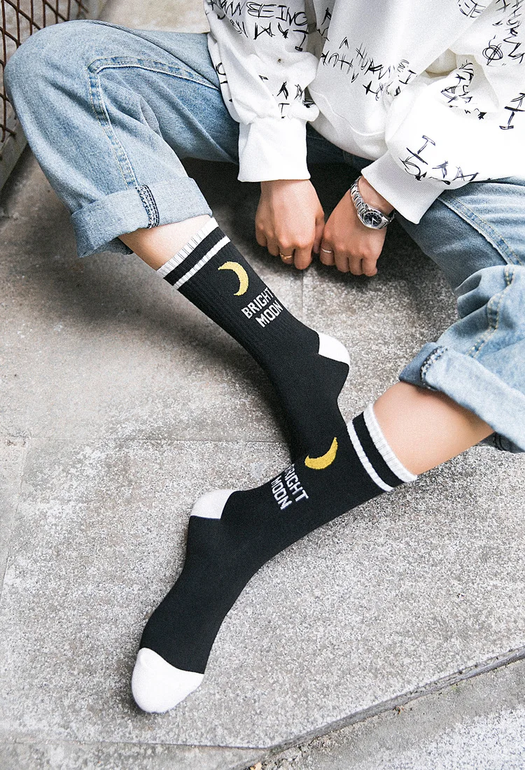 Men Women Harajuku Hip Hop Autumn Elastic Rib Trim Long Crew Socks New Moon Letters Stripes Printed Couples Cotton Tube Hosiery