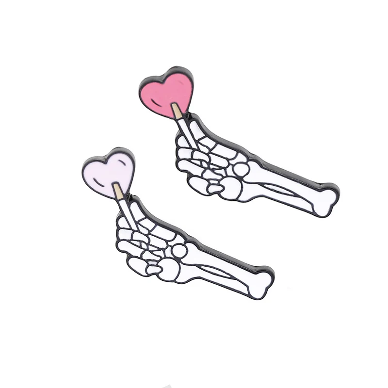 

Hip-Hop Style 1 Pcs Skeleton And Heart Brooch Bone Enamel Pin Men Lapel Brooches Punk Jewelry Women Skull Jewelry Halloween Gift