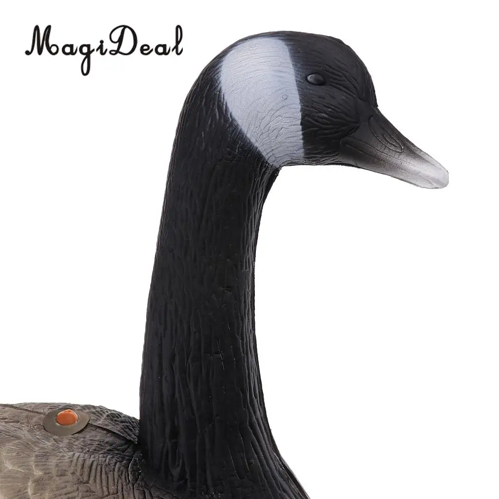 MagiDeal 2 Pieces Portable Lifelike Full Body Goose Hunting Decoy Lawn Yard Decors - 3 kinds