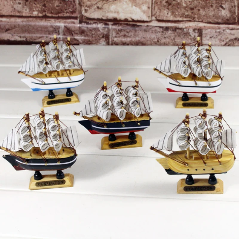 

New Small Handmade Wooden Ship Model Pirate Sailing Boats Toys For Children Home Decor Not Removable Study Bedroom Decoration