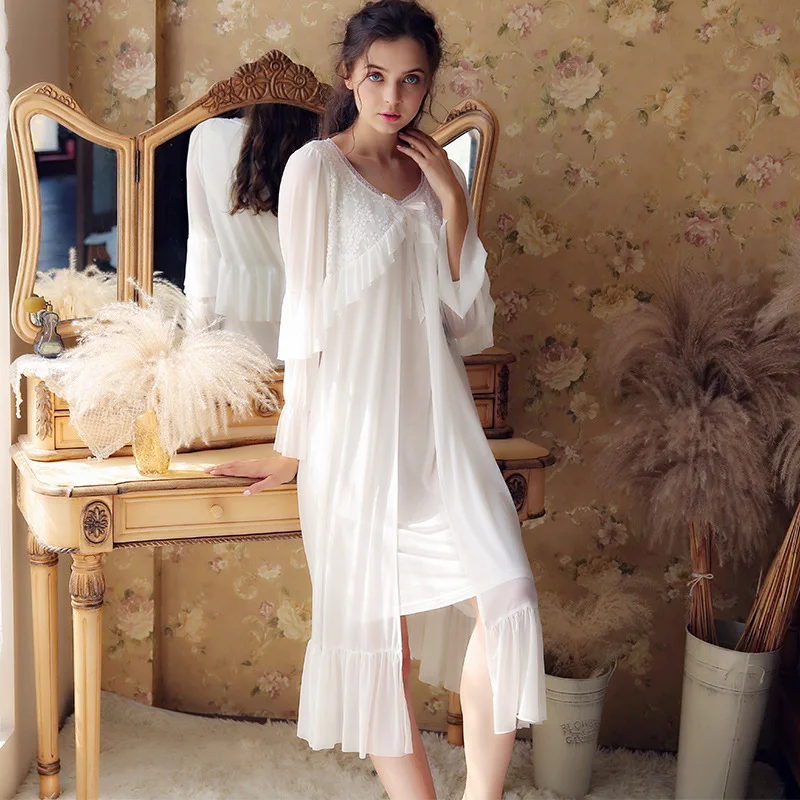 

Pajamas Women Autumn Lace Sexy Embroidered Splicing Long Sleeve Splits Court Tie Long Nightdress Maternity Sleepwear YFQ265