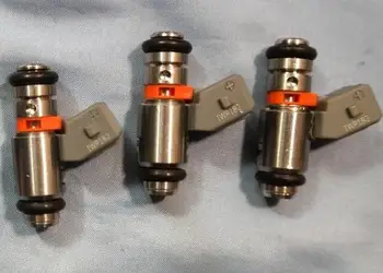 

3pcs/lot for piaggip injector IWP182 Motorcycle Fuel Injector 3 Hole 135cc Motorbike Injection Nozzle Injectors