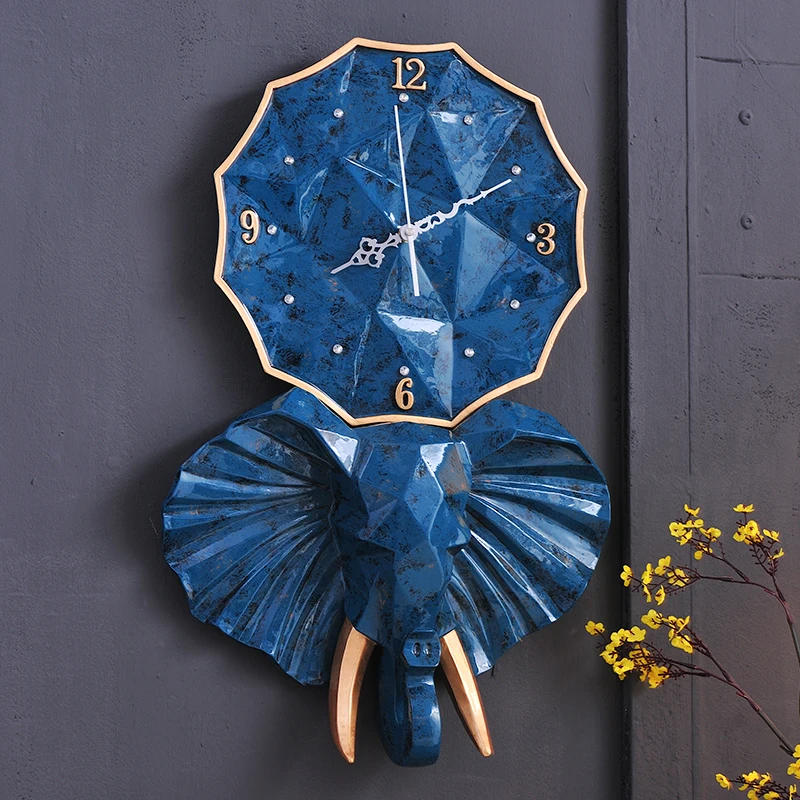 Retro Wall Clock Villa Wall Clock Elephant Color:R-33X26X52cm