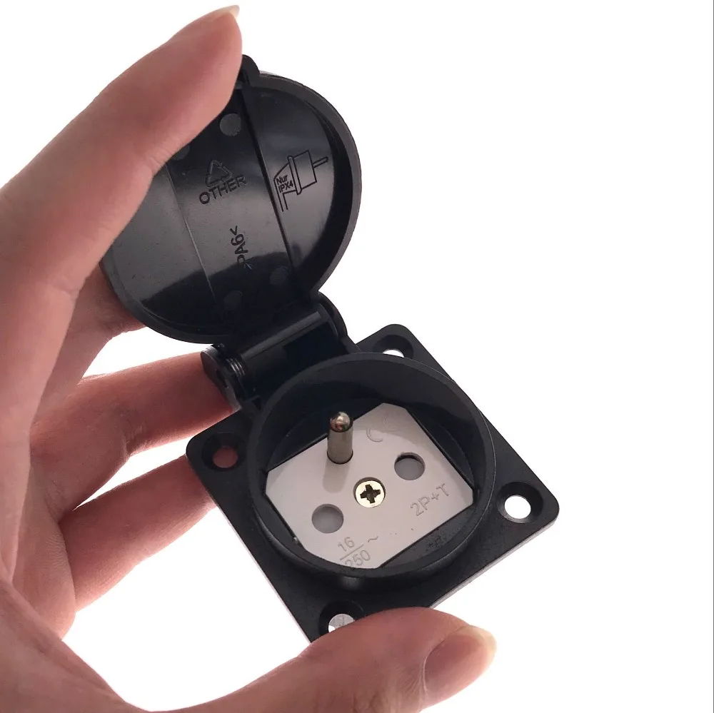 Germany French Waterproof Dustproof Industrial Socket 16A 250V AC Power