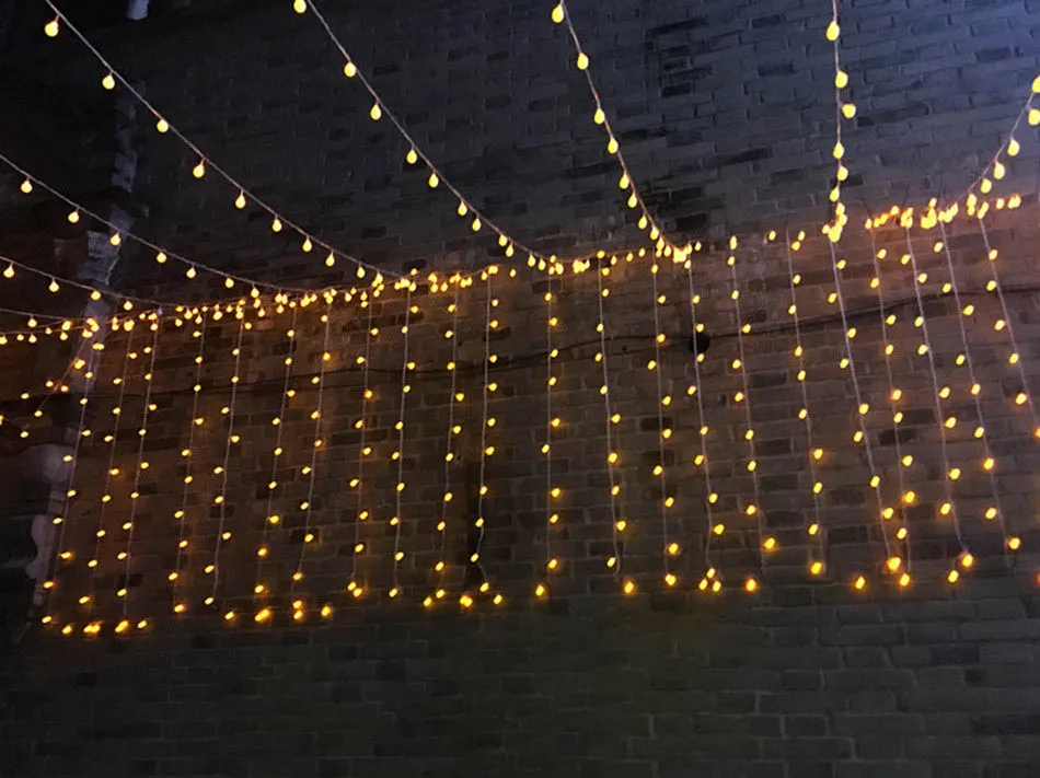 4272864388_1906277968