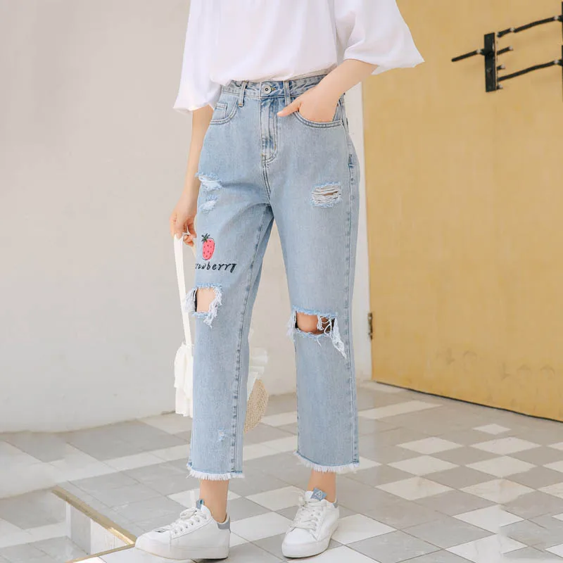 

2019 New Women Denim Jeans Harajuku Ripped Hole Jeans Flowers Embroidery Straight Cotton Jeans Female #8219