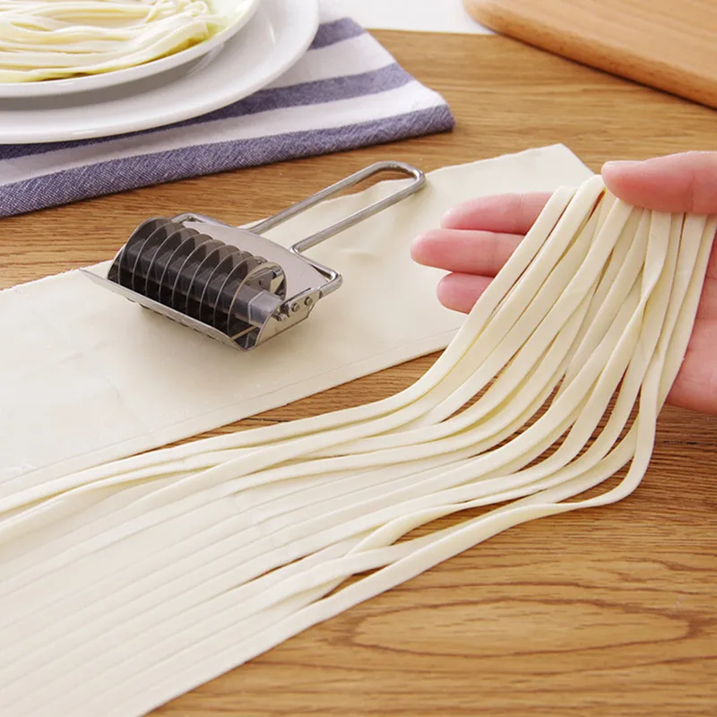 

1Pcs Kitchen Lattice Roller Docker Dough Cutter Stainless Steel Pasta Onion Chopper Slicer Garlic Coriander Baking Pastry Tools
