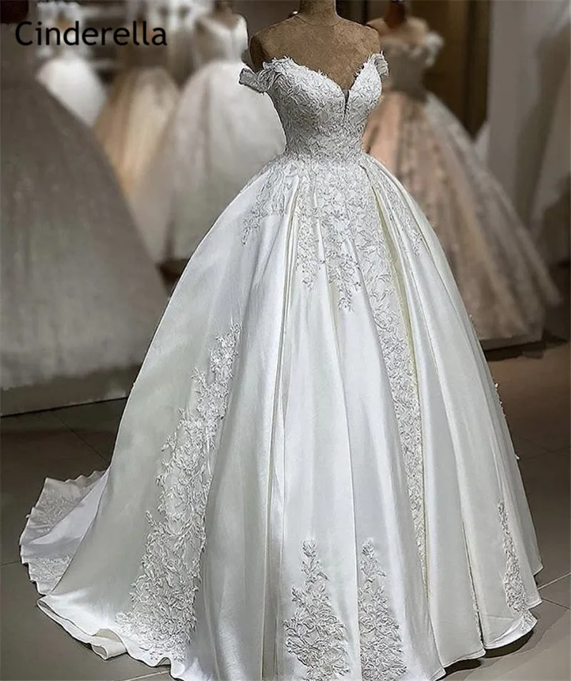 Cinderella Off The Shoulder A-Line Sweep Train Lace Up Back Lace Applique Crystal Beaded Satin Wedding Dresses vestido de noiva