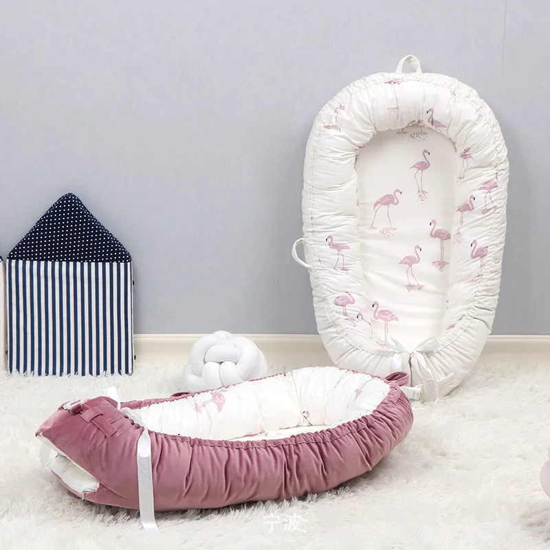 Four seasons universal baby crib American bionic uterus bed baby bed cotton anti-fall bed fast delivery