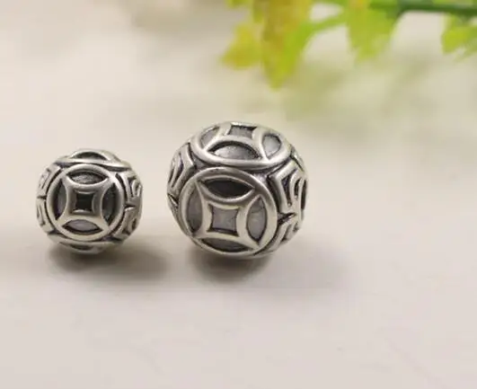 3d-silver-beads009a