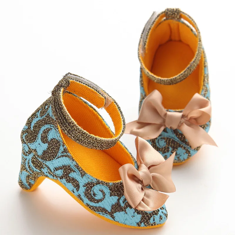E& Bainel/Модная Милая обувь для маленьких девочек; обувь принцессы для малышей; обувь для новорожденных на высоком каблуке с большим бантом для свадебной вечеринки