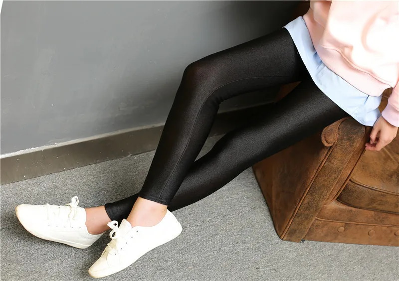 3308143728_1629846007