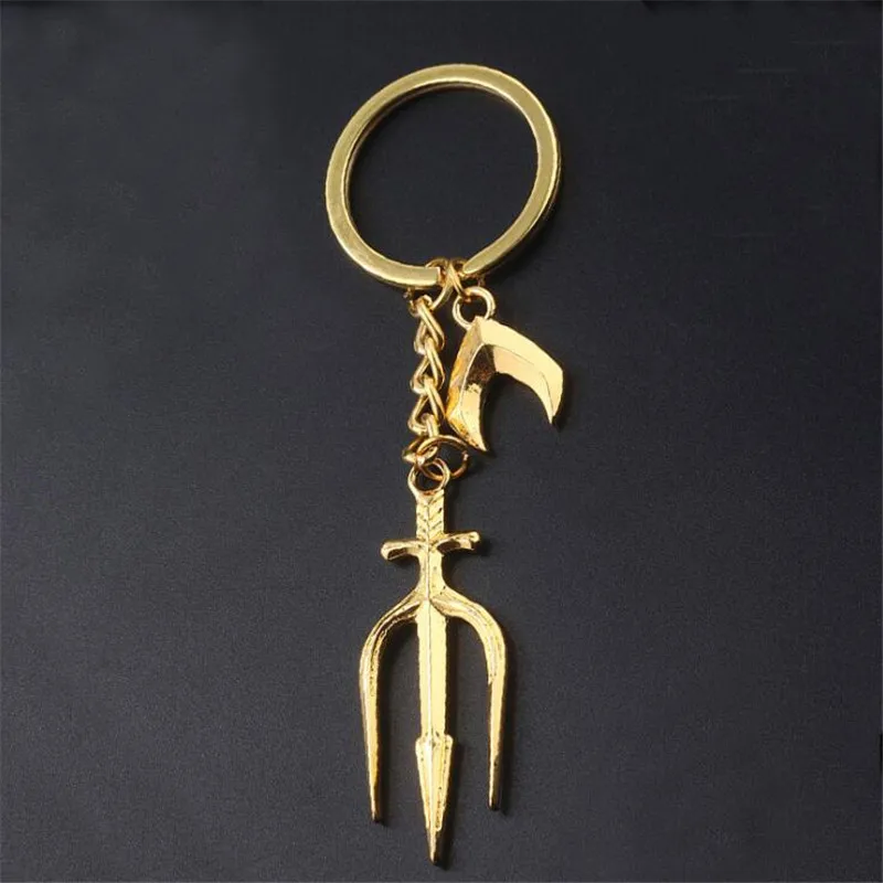 

Movie Aquaman Key Chain Arthur Curry Cosplay Badge Orin Golden Trident Weapon Keychain Alloy DC Fancy Accessory