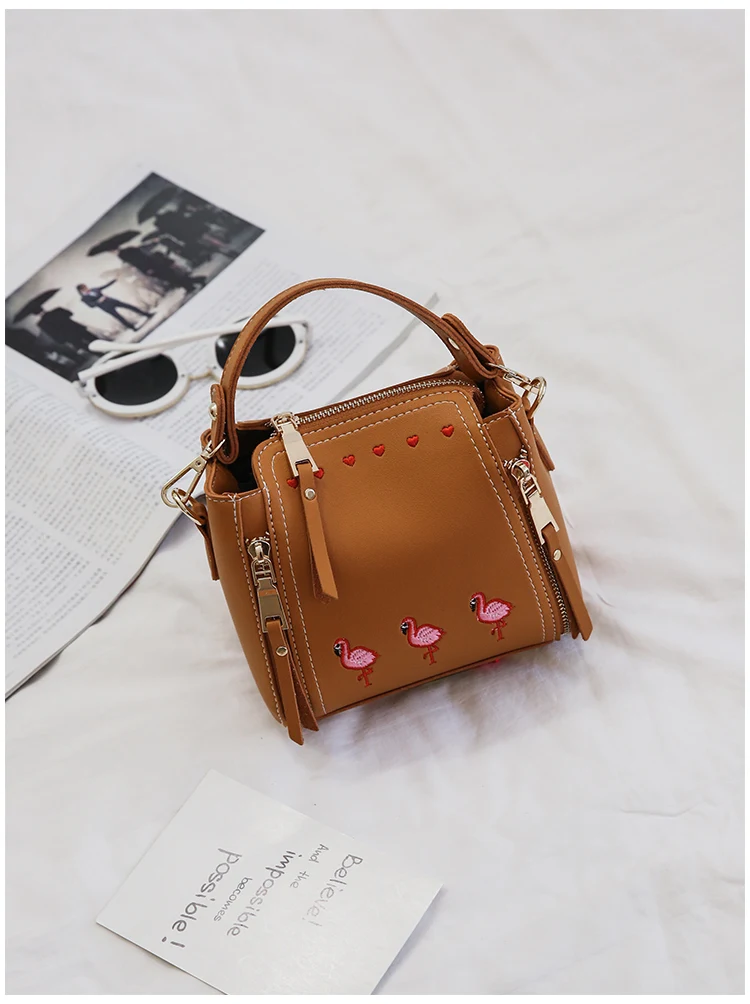 Embroidery flamingos and hearts women bag chain decoration leather handbags small women messenger bags women crossbody bags