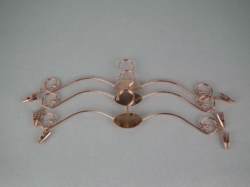 

Guangdong factory direct hot sale plating red copper bikini hangers