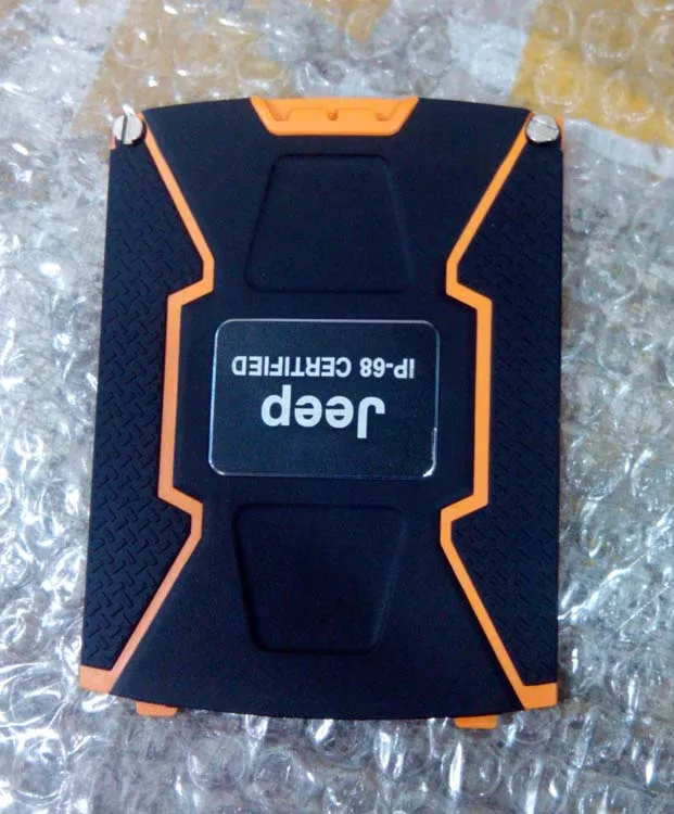 imágenes para Original cubierta de Batería para Jeep Jeep J6 J6 Android4.2 3G Inteligente teléfono Móvil 5 pulgadas de Pantalla MTK6582 Quad Core-el envío gratuito imágenes para Original cubierta de Batería para Jeep Jeep J6 J6 Android4.2 3G Inteligente teléfono Móvil 5 pulgadas de Pantalla MTK6582 Quad Core-el envío gratuito