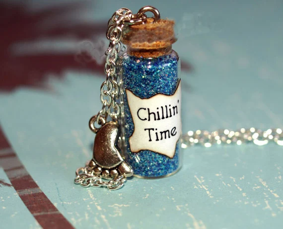 12pcs/lot Beach Bottle Necklace Chillin' Time with a barefoot Charm to Relax Jewelry Hang | Украшения и аксессуары