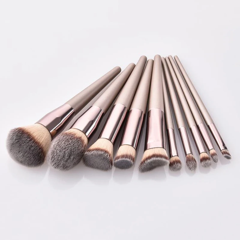 

New Women'S Fashion Brushes Champagne Makeup Brushes For Foundation Powder Blush Eyeshadow Concealer Lip Eye Cosmetics Beauty