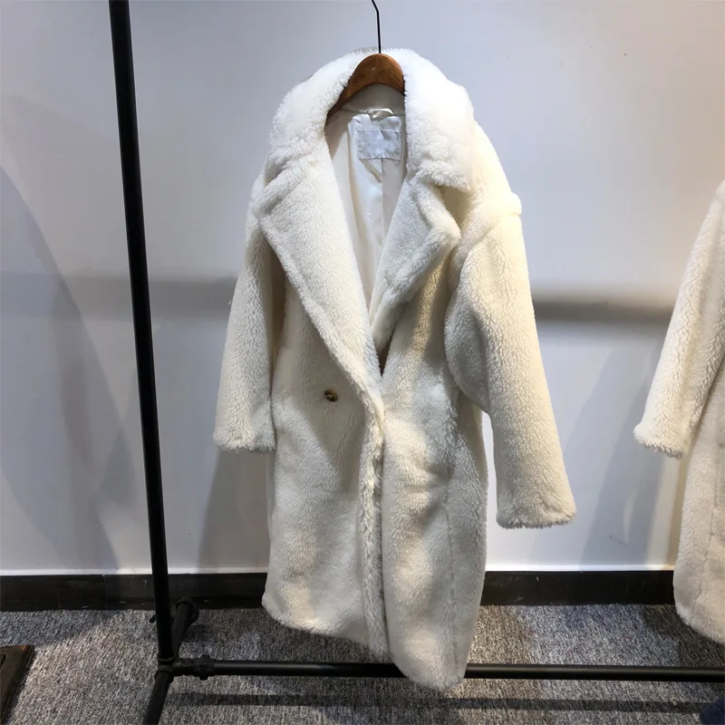 

Direct selling teddy bears Mao Liutao camel with a fur coat white integrated red coat loose long fur