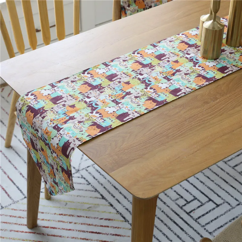 

Lovely Cartoon Colorful Print Cat Table Runner Flag TV Cabinet Modern Linen Tablecloth Tea Table Cover Wedding Party Home Decor