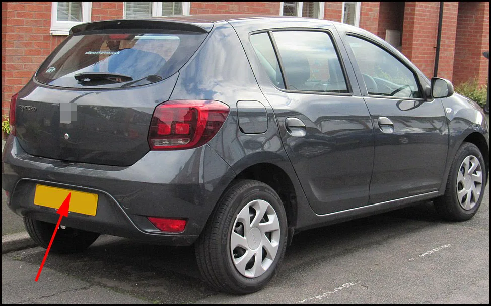 1024px-2017_Dacia_Sandero_Ambiance_SCE_facelift_1