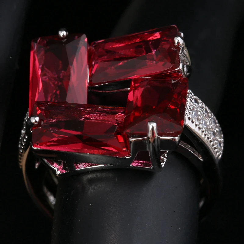 

Rosarot Puchsia Red Garnet 925 Sterling Silver Jewelry Ring Size 6 / 7 / 8 / 9 S1678