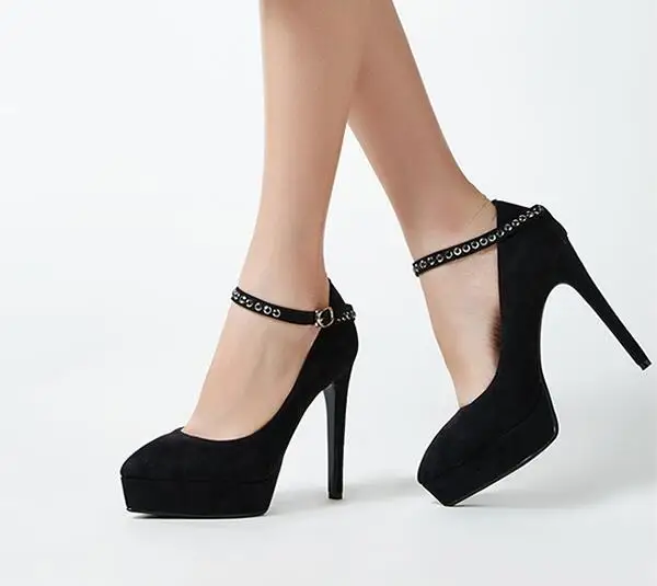 

New Fashion Ankle Strap Platform High Heel Shoe 2019 Summer Sexy Pointed Toe Rivets Studded Woman Heels Runway Fashion Shoe
