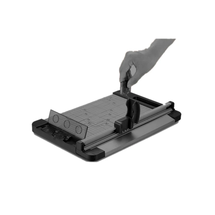 CRICUT YOURSTORY ROTARY PAPER CUTTER PHOTO SCRAPBOOK CRAFT BORDER