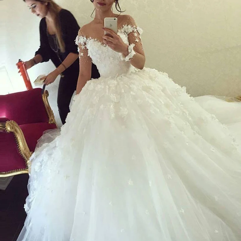 Wedding Dress Saudi Arabia 3D Floral Lace 2017 Luxury Long Sleeves