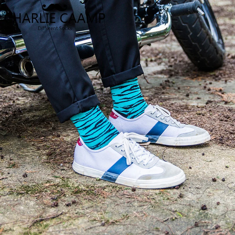 

Autumn Winter Fashion New Men Cotton Socks Trend Personality Color Zebra Pattern Comfortable Breathable Leisure Crew Socks J112