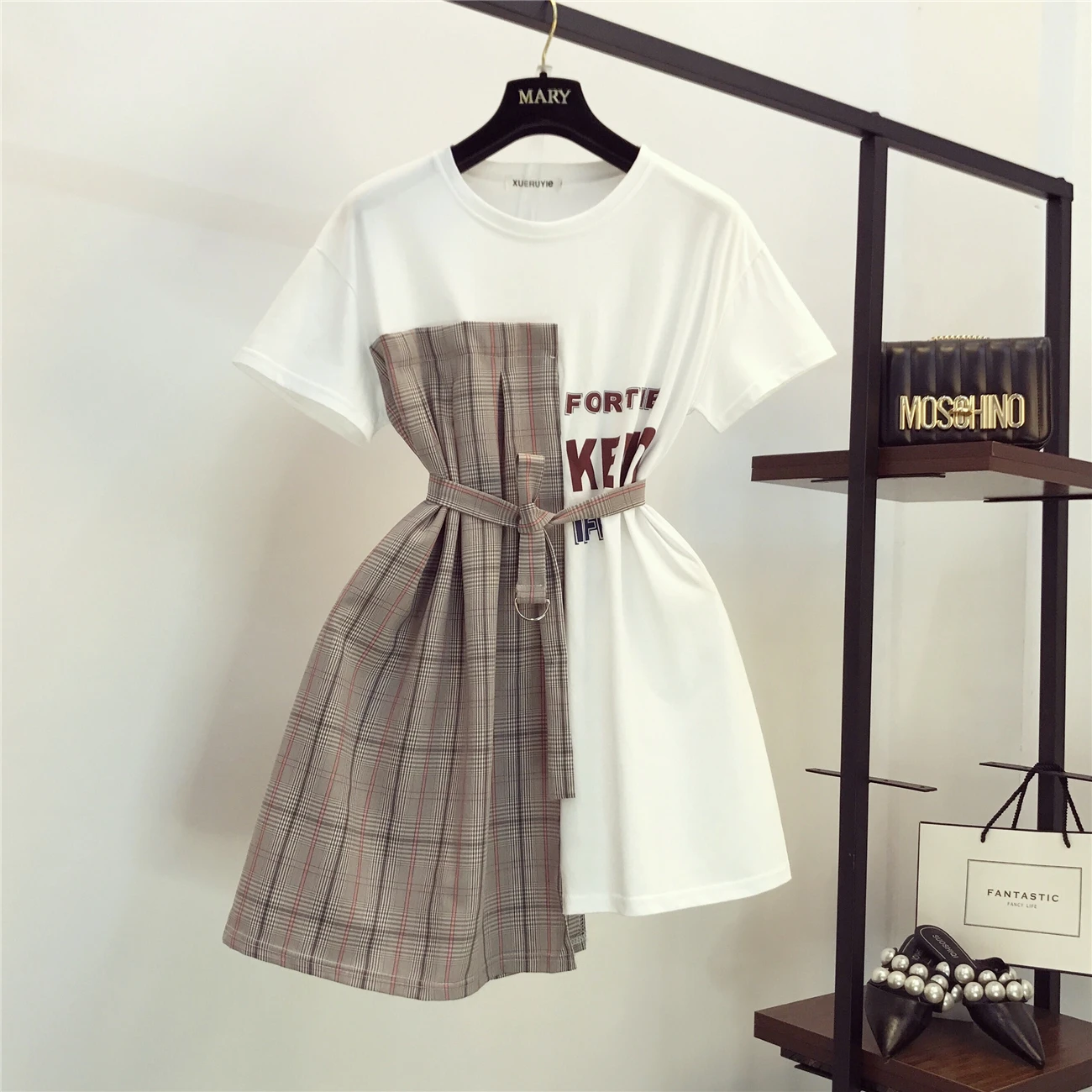 

2019 New Summer Fashion Patchwork Irregular Plaid Dress for Women O Neck Loose Letter Short Sleeve Dress Casual Students Dress